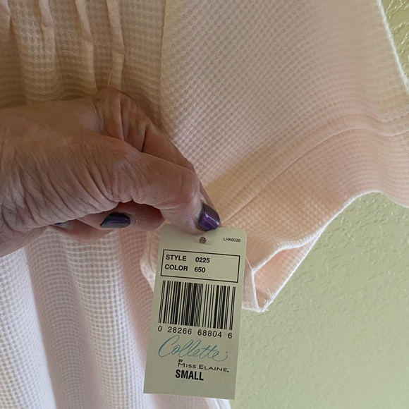 NWT robe/housecoat - Picture 5 of 5